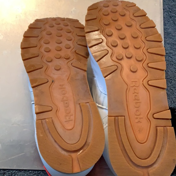 Men’s Reebok Classics - Picture 7 of 7